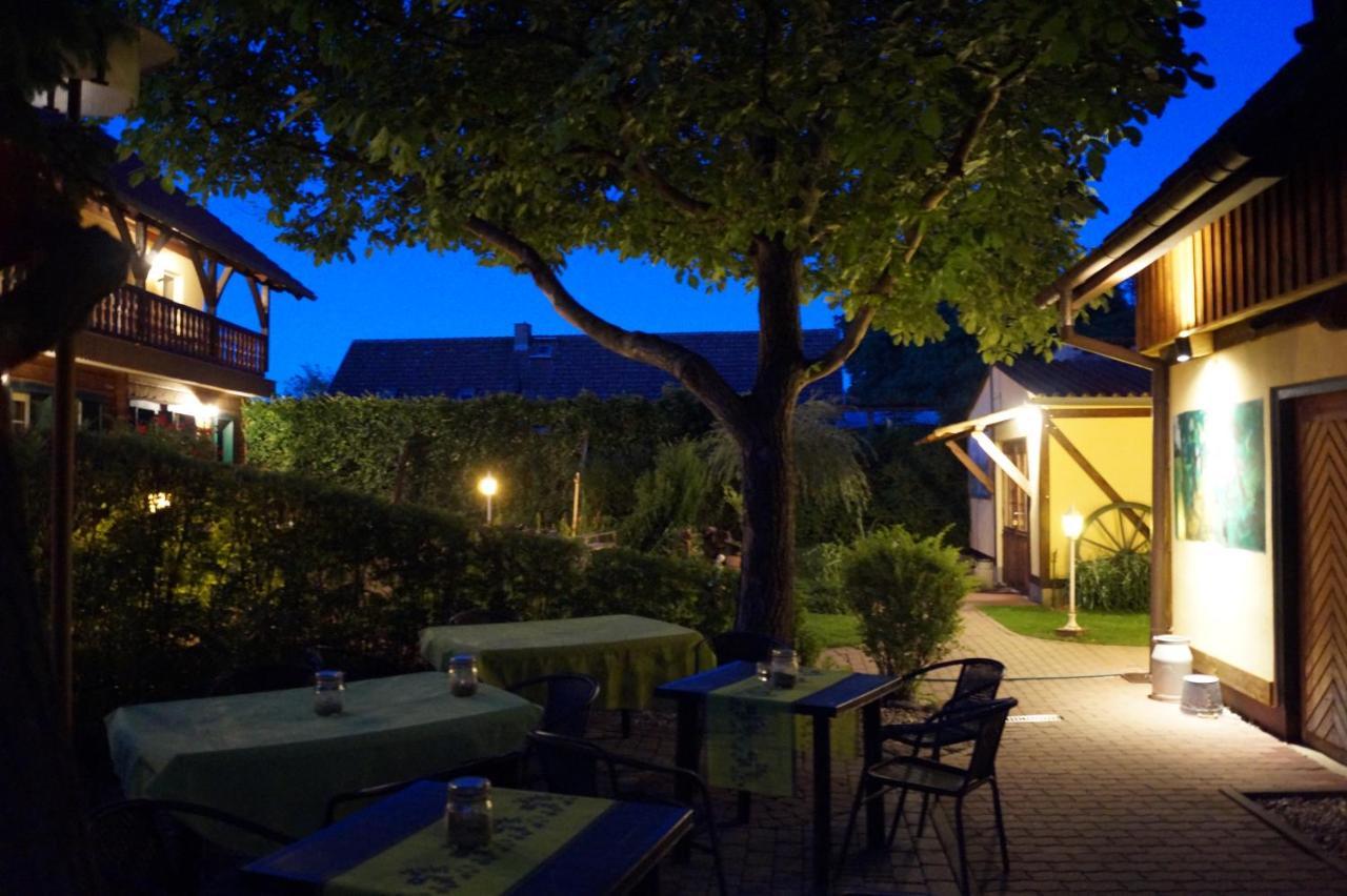 Pension Zum Holzpantoffelmacher Burg  Exterior photo