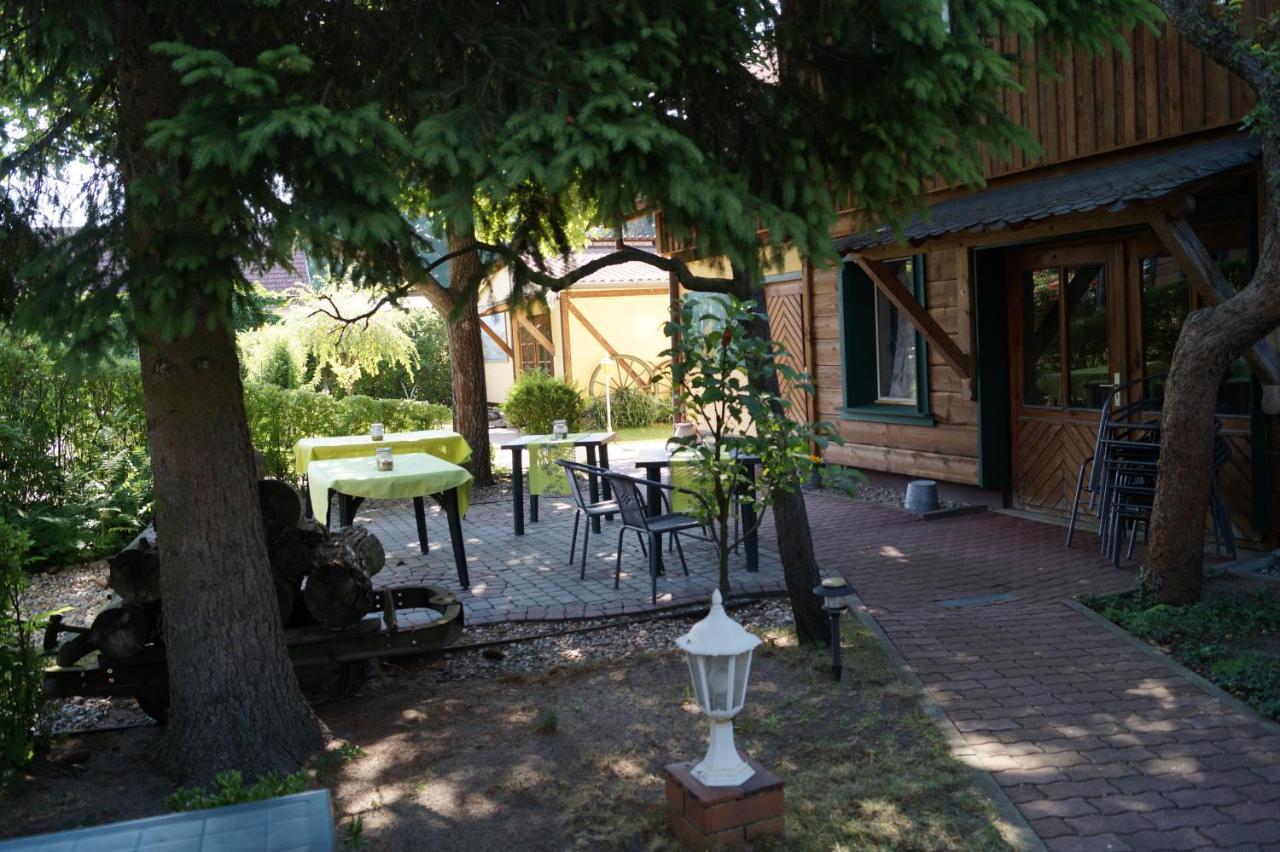 Pension Zum Holzpantoffelmacher Burg  Exterior photo
